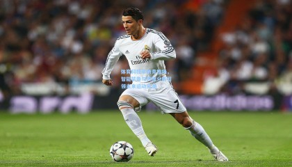 体育科技革新竞技场，智能装备与数据分析引领未来运动风潮